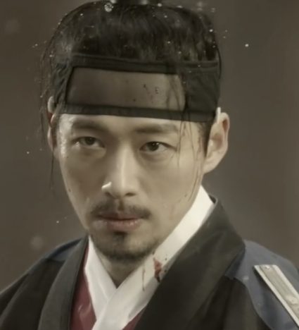 Nam Goong Min wearing hanbok of a Joseon warrior